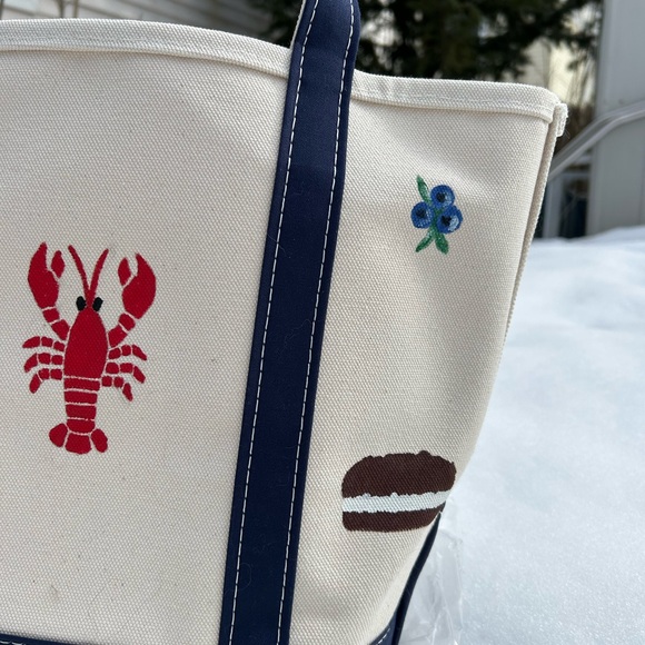 L.L. Bean Cream Tote Painted - Picture 4 of 5